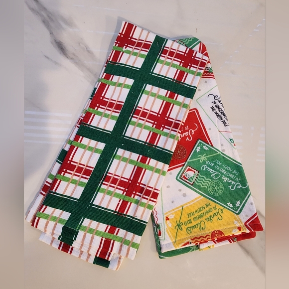 St. Nicholas Square Letters to Santa Kitchen Towel - Picture 2 of 6